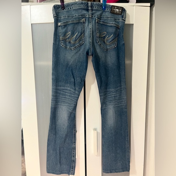 Express Women’s Classic Indigo Bootcut Jeans - Picture 4 of 6